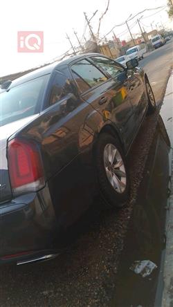 کرایسلەر 300